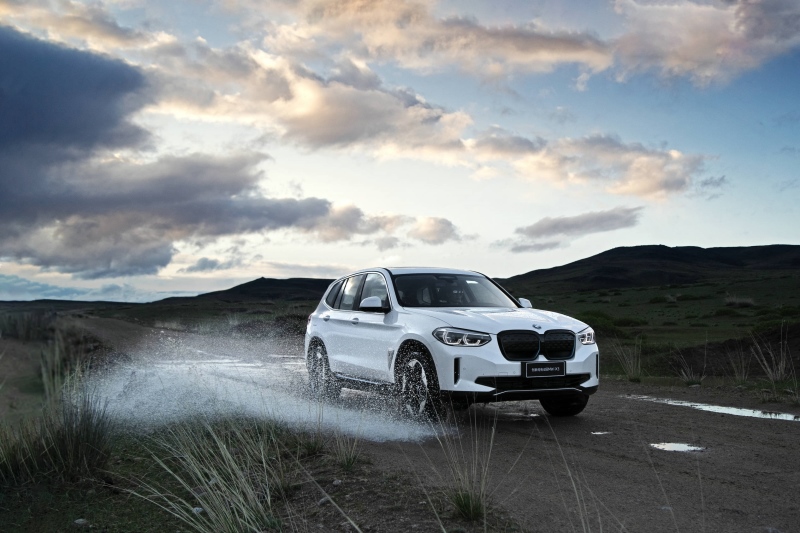 在中国 为世界 创新纯电动BMW iX3全球首发