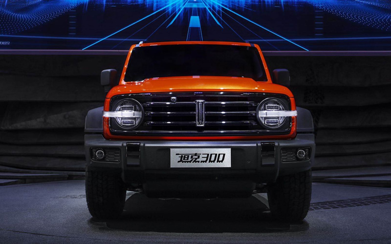 WEY首款智能豪华越野SUV "坦克300" 全球首发