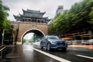 态度决定生活的温度 全新UR-V以旗舰之名定义高品位格调
