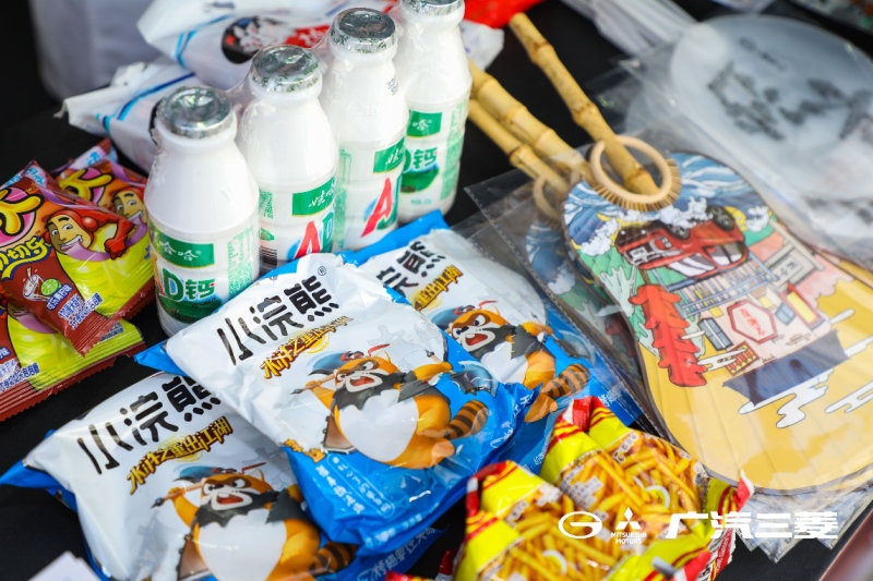 “炫”出好礼,玩转跨界IP互动嘉年华