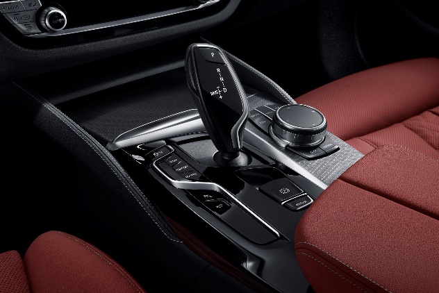 想要解锁更多时代精英的秘密？看看新BMW 5系Li就知道了