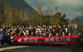 有了新棉衣 冬天就没那么冷了