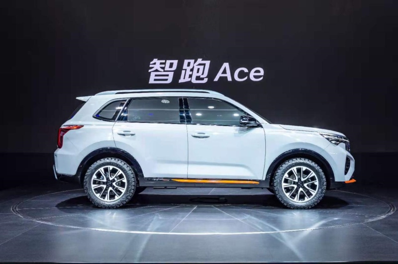 车界斜杠青年智跑Ace 性能/智能/安全冬日全呵护