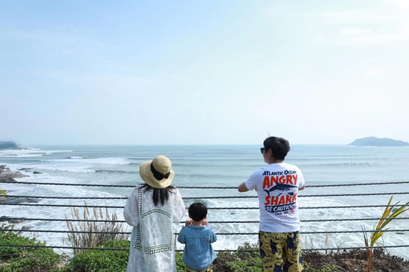 和帕里斯帝一起车宿海南石梅湾 是一种怎样的体验？