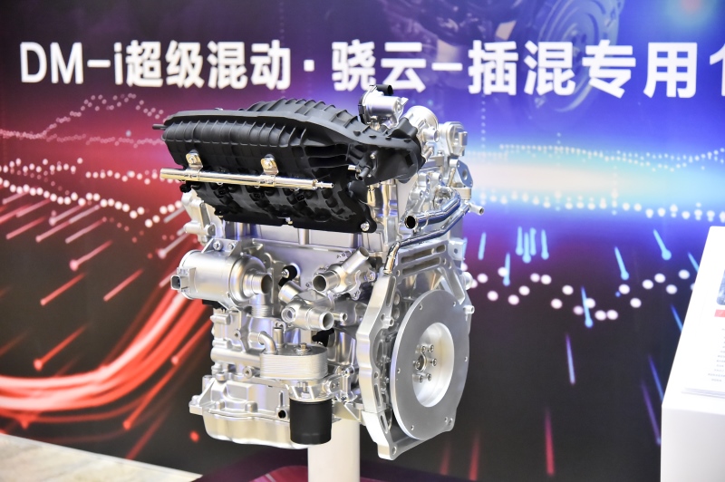 如果家庭只买一部车 当然选插电式混动
