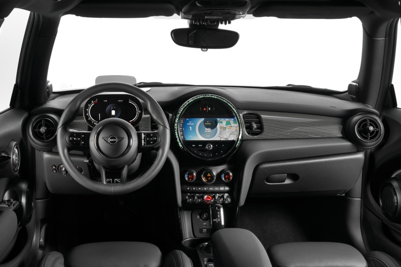 新一季MINI三门版、MINI五门版、MINI CABRIO敞篷版发布