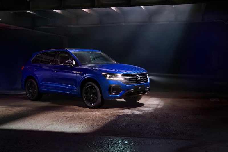 途锐3.0 TSI 锐享版 曜黑运动套装 焕装上新