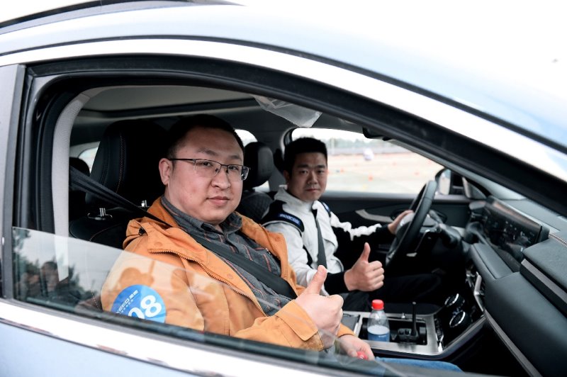 星途X超能挑战赛第二季暨星途揽月上市发布会成都站 高燃出击,鉴证星途非凡实力