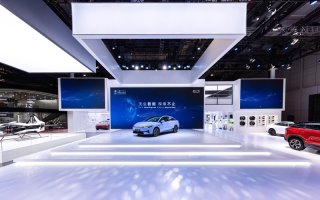 享终身用电无忧礼包 小鹏P5上海车展正式开启预订