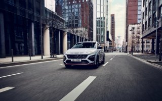 现代汽车首款高性能SUV KONA N全球首发亮相 勾画N品牌战略新蓝图