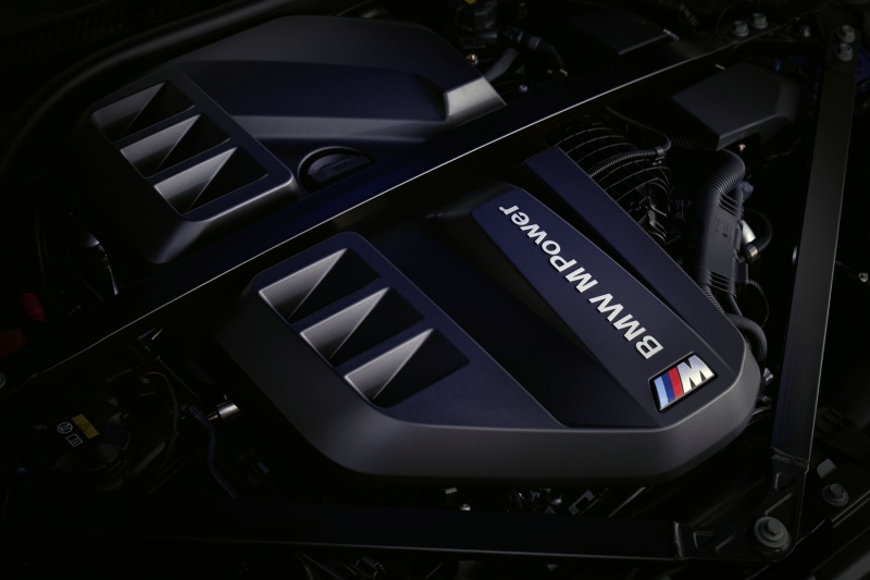 全新BMW M4敞篷轿跑车雷霆版全球首发