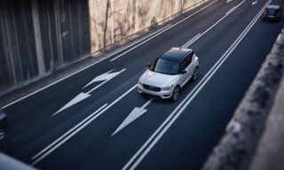 童心未泯?“同级唯一四驱”XC40让你放肆嗨