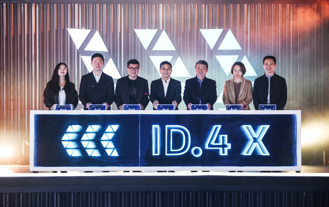 ID.4 X交付进行时 谁是上汽大众全新纯电的圈内人？ 
