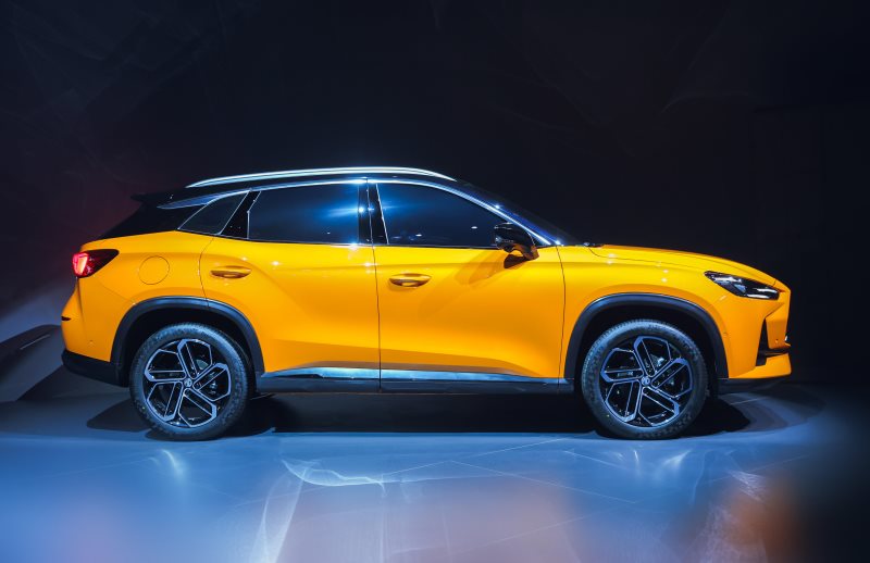 数智重构新物种MG ONE实车首次亮相,定位智潮科技SUV