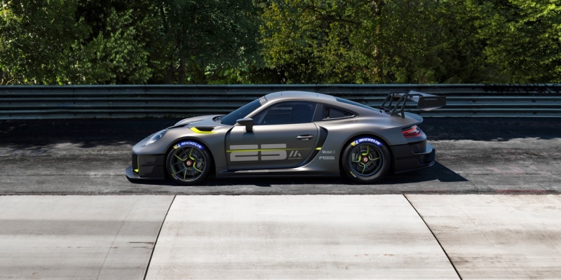 为Manthey公司25周年限量打造的全新 911 GT2 RS Clubsport 25赛车