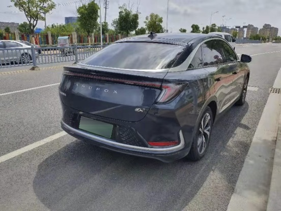 极狐车主故事│ 有我的地方就有光 阿尔法S带给我的温情感动瞬间