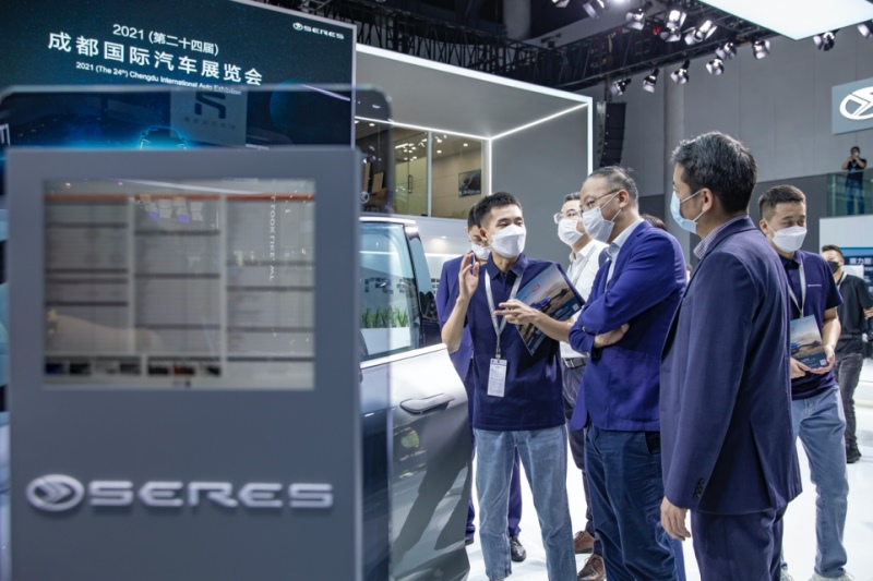 聚焦成都车展 赛力斯华为智选SF5无愧于新能源之星