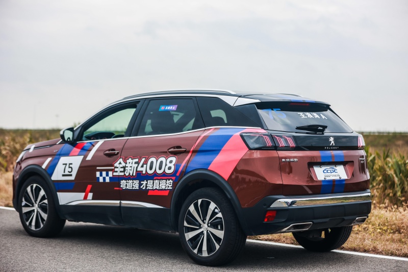 CCPC大赛首战告捷 全新4008双冠致敬标致品牌211周年