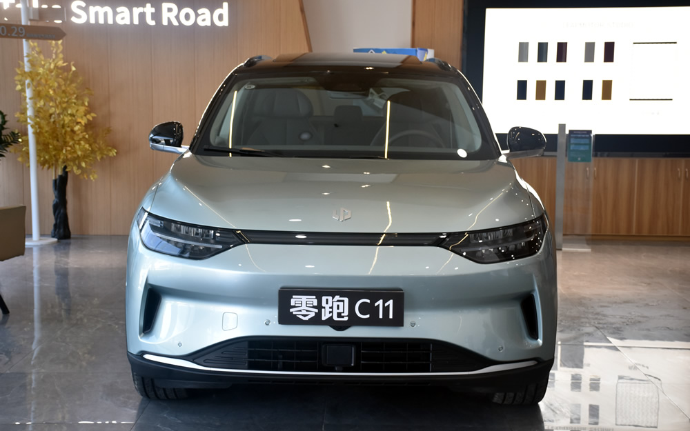 新车探店|20万元以内最强纯电高端SUV,零跑C11舍我其谁!