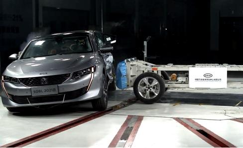 从“中华第一撞”到“救命车”神龙汽车是如何做到的？