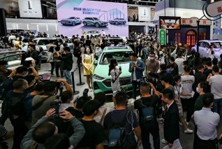 广州车展瞩目焦点 用户全维体验魏牌玛奇朵DHT-PHEV