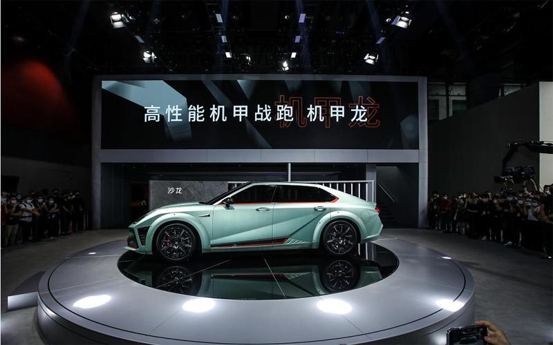 新能源汽车未来路在何方？机甲科技品类或将给出答案