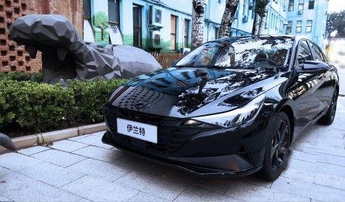 第七代伊兰特黑骑士限量版,邀您体验现代化智能战车