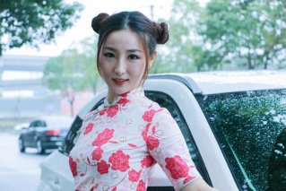 哪吒U车主：人生是一条奔腾不息的河流，需要不断超越和升华