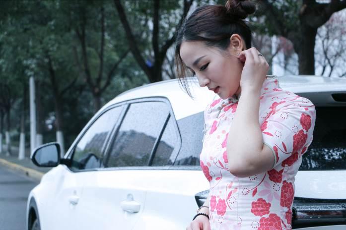 哪吒U车主：人生是一条奔腾不息的河流，需要不断超越和升华