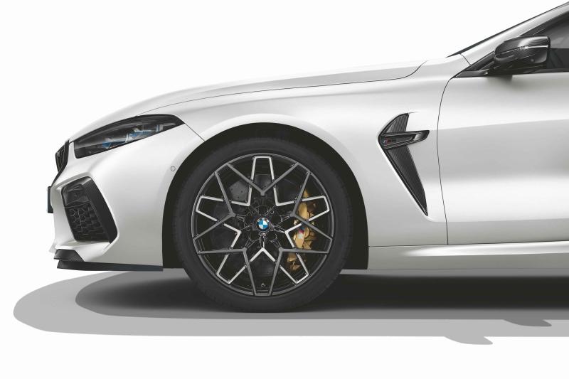 加速大型豪华车产品攻势 持续引领高性能车细分市场 新BMW M8焕新上市