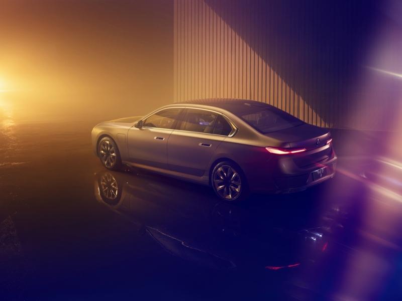 全新BMW 7系领衔,BMW大型豪华车焕新阵容全球首发
