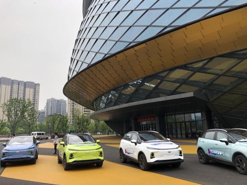 几何E实车曝光，内饰升级，双联屏中控豪配拉满期待