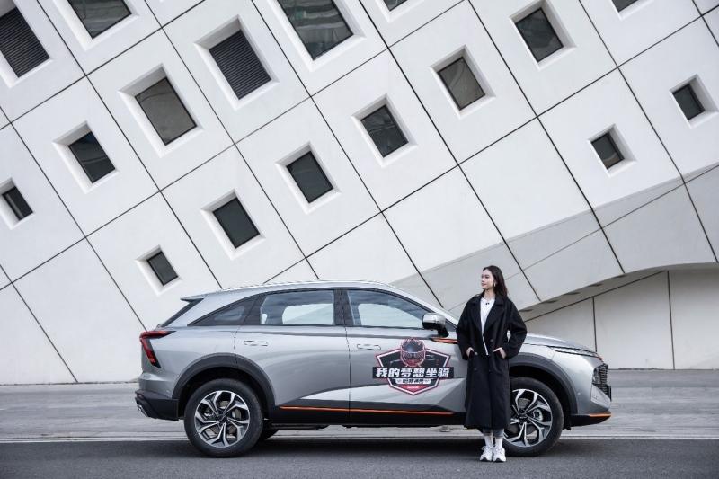 不负“新科技旗舰SUV”之名!哈弗神兽是年轻一族的人间理想