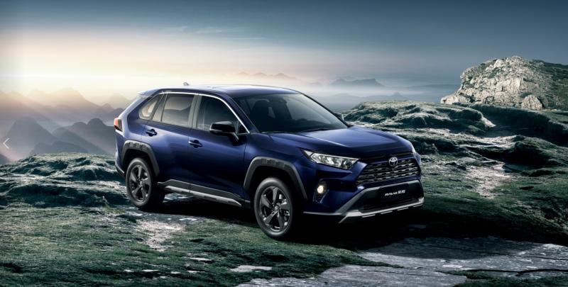 RAV4荣放2022款在传承中创新,实力再进阶