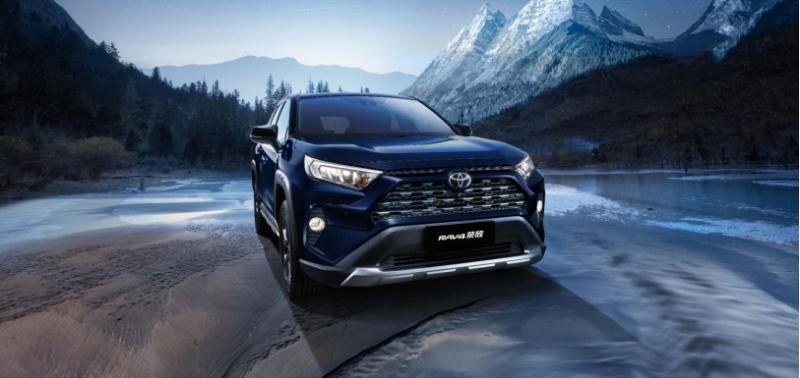 RAV4荣放2022款，以全能实力，助你畅享人生征途