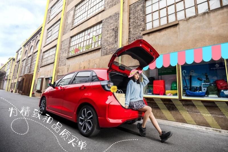 人生第一台车，就选超机灵拍档LIFE