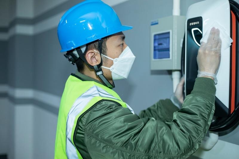 极氪11kW智能家充桩上线，售价 7299 元起含安装服务