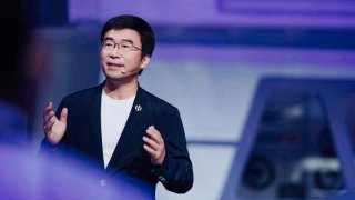 献给当代“年轻”创造者的科技豪华智能轿跑 高合HiPhi Z售价61万-63万元