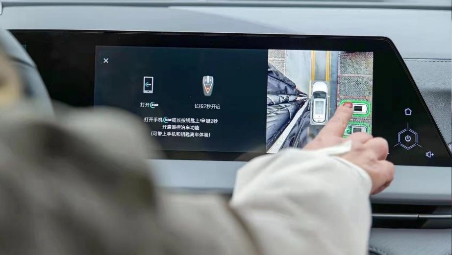 第二代CS75PLUS和CR-V对比  SUV市场自主与合资头部车型谁更强？