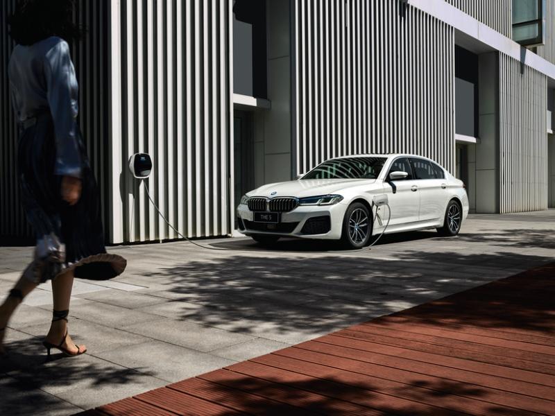 50年积淀与发展，成就象征“常青”的新BMW 5系