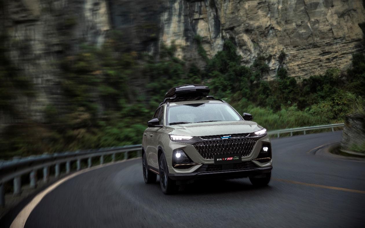 10万级最值得买的7座旅行SUV，欧尚X7 PLUS乐游版上市