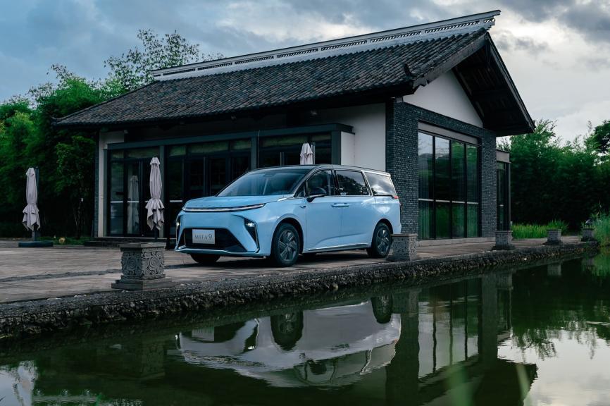 “足不出车”也能get最前卫车载黑科技?上汽大通MAXUS MIFA 9迎OTA升级