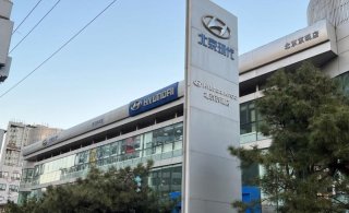 到店试驾全新菲斯塔N Line，驾乘体验及福利政策超出预期