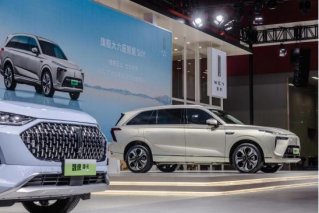 魏牌新能源、坦克SUV联袂亮相，央视点赞长城汽车高端品牌双子星
