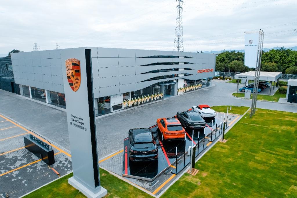福建首家“睿境计划”保时捷中心落地“鹭岛”——厦门翔安保时捷中心迎焕新开业