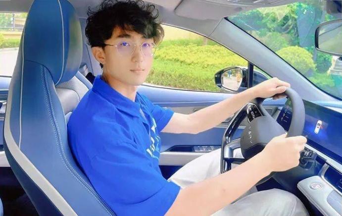 奇瑞欧萌达车主故事 | 一见倾心!以热爱之心,奔赴梦想彼岸!
