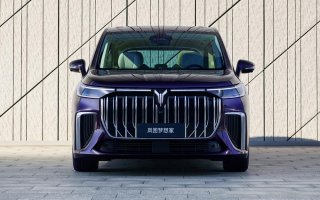 同比增长160% 东风公司在新能源汽车赛道加速奔跑