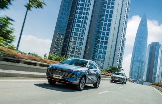 不到15万就能入手旗舰SUV? 价格屠夫哈弗神兽凭何力压星越L