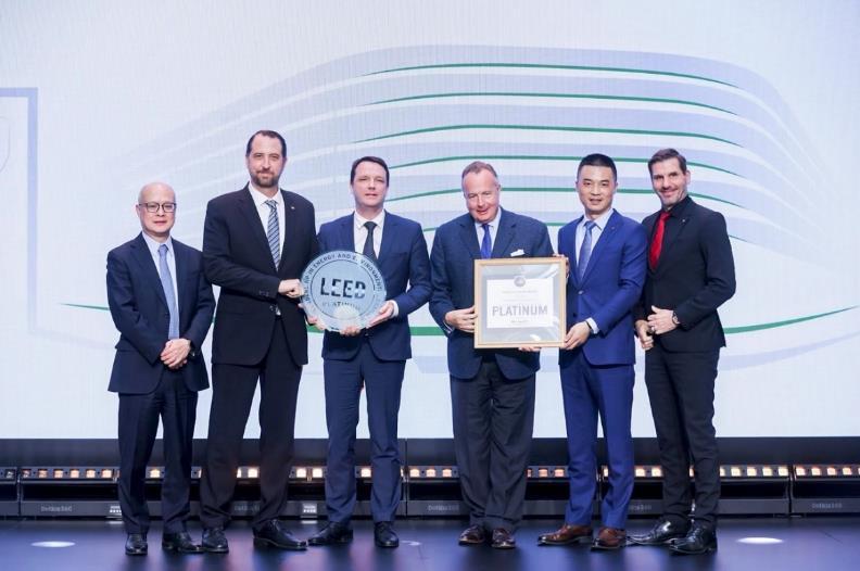 全球首家荣获绿色建筑LEED铂金级认证保时捷中心——海宁保时捷中心迎盛大开业