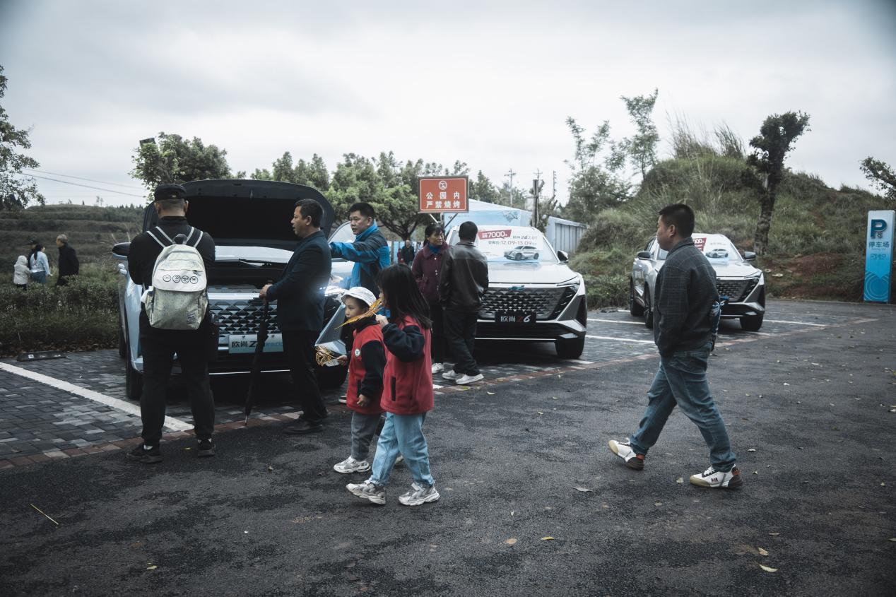 速度与激情!长安欧尚杯川渝场地越野赛极速开战